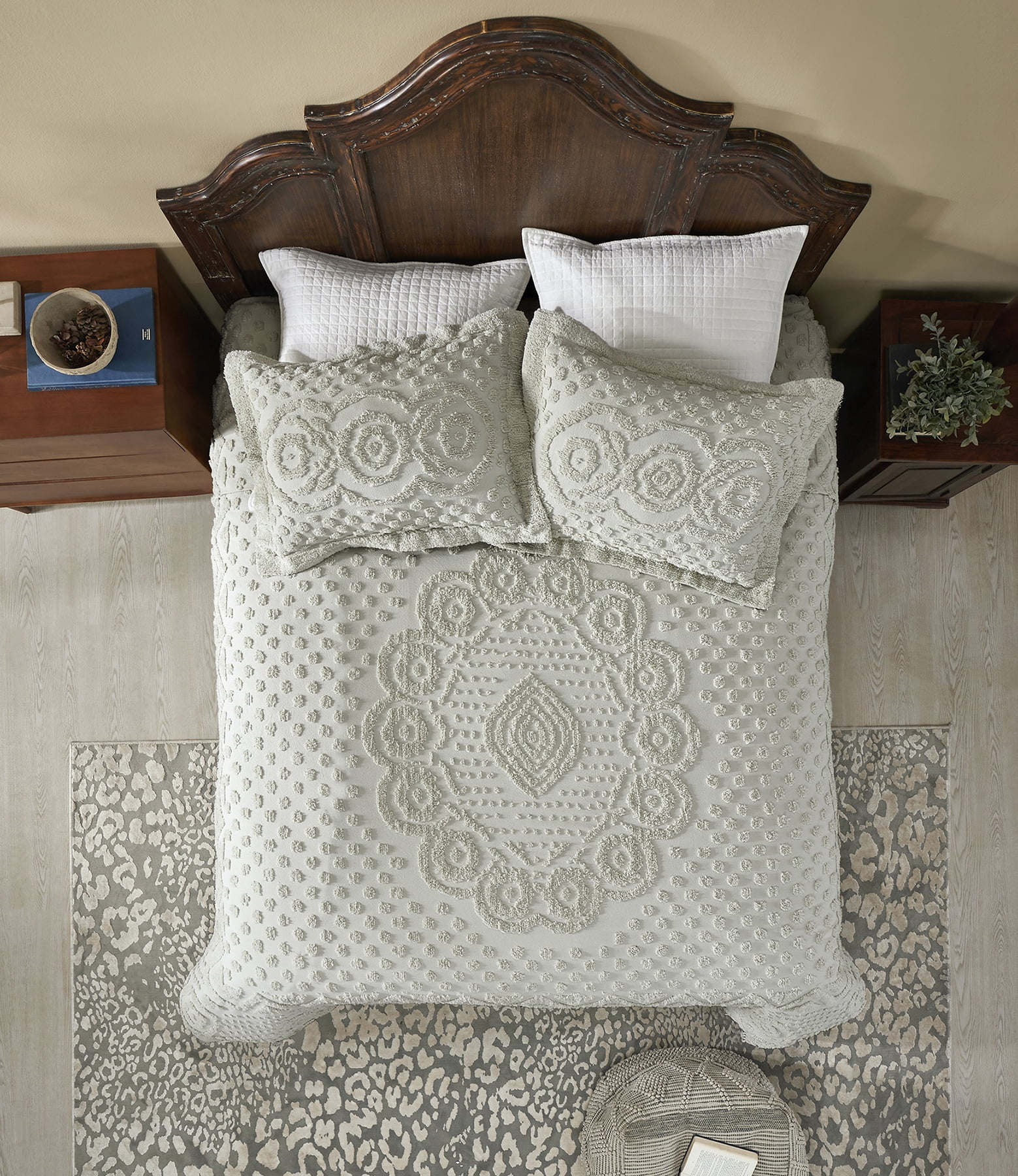 Better Trends 3 Piece Chenille Bedspread Set for King Bedspread 100% Cotton Medallion Design Lightweight Bedspread for all Season Heirloom Collection (Sage)