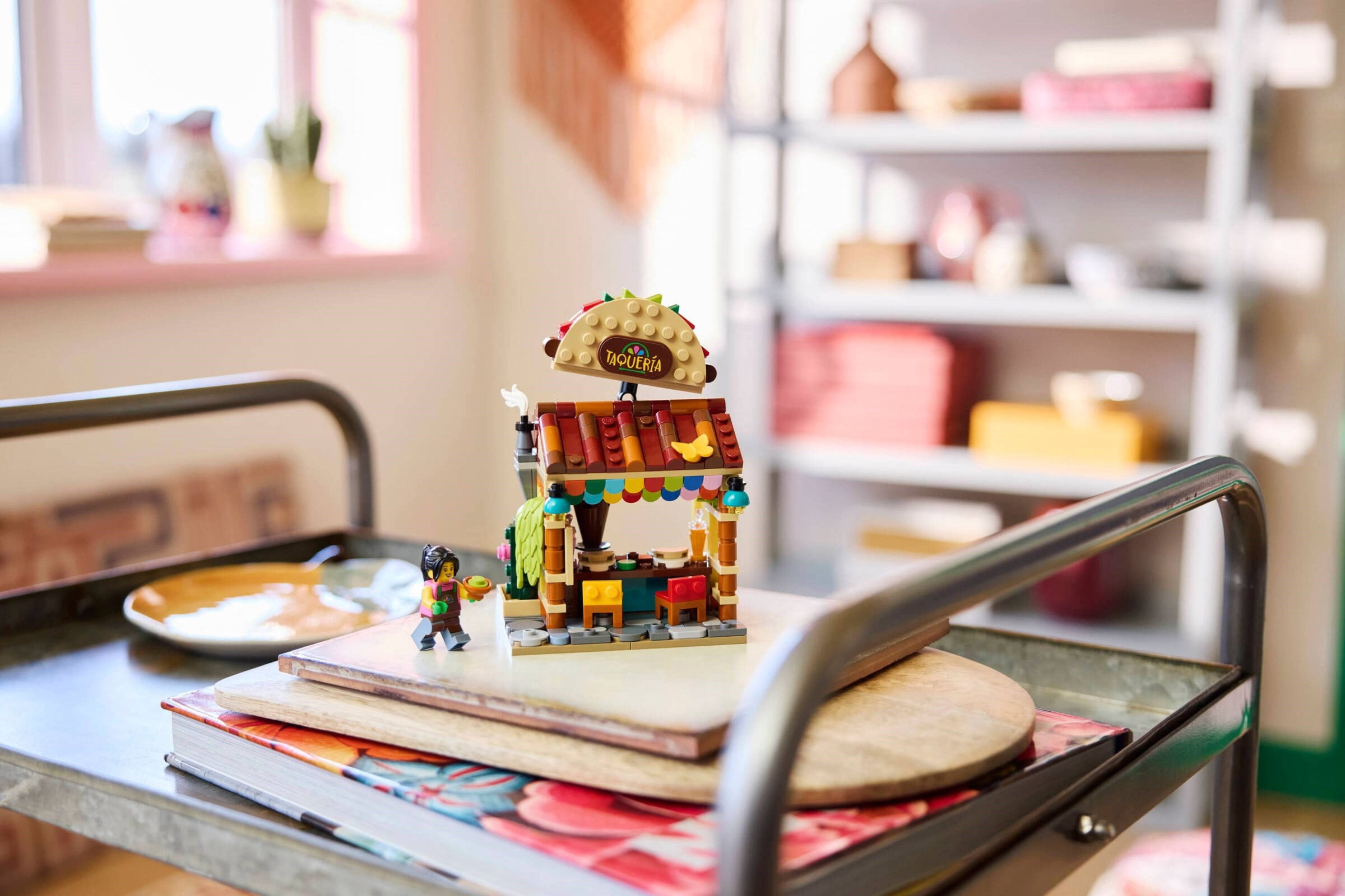 LEGO Restaurants of the World Mexico – 327-Piece Taco Shop Taqueria Building Set, Minifigure & Cactus, Collectible Food Display Model Gift – 40907
