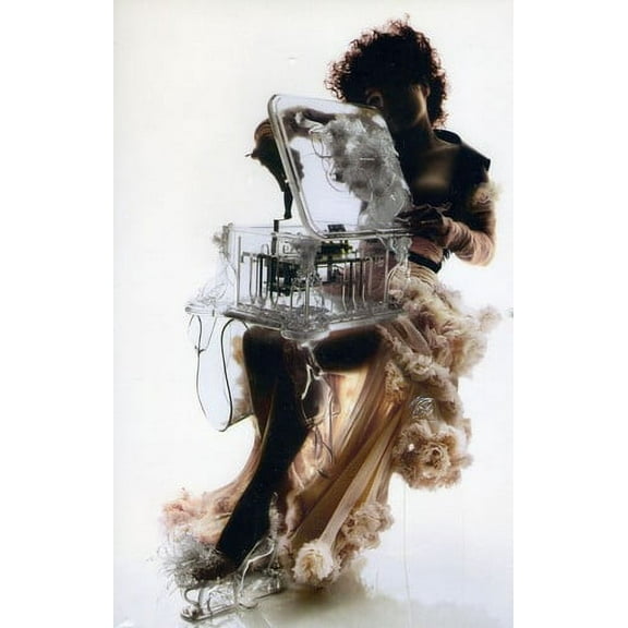 Royal Opera House: Vespertine Live 2001 (DVD), One Little Independe, Music & Performance