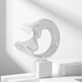 thumbnail image 1 of Estatuas abstractas nórdicas Macarena Escultura Personaje facial apasionado de medio cuerpo Resina blanco, 1 of 8