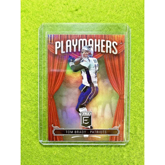 Tom Brady PRIZM REFRACTOR CARD JERSEY #12 PATRIOTS SP 2019 Elite