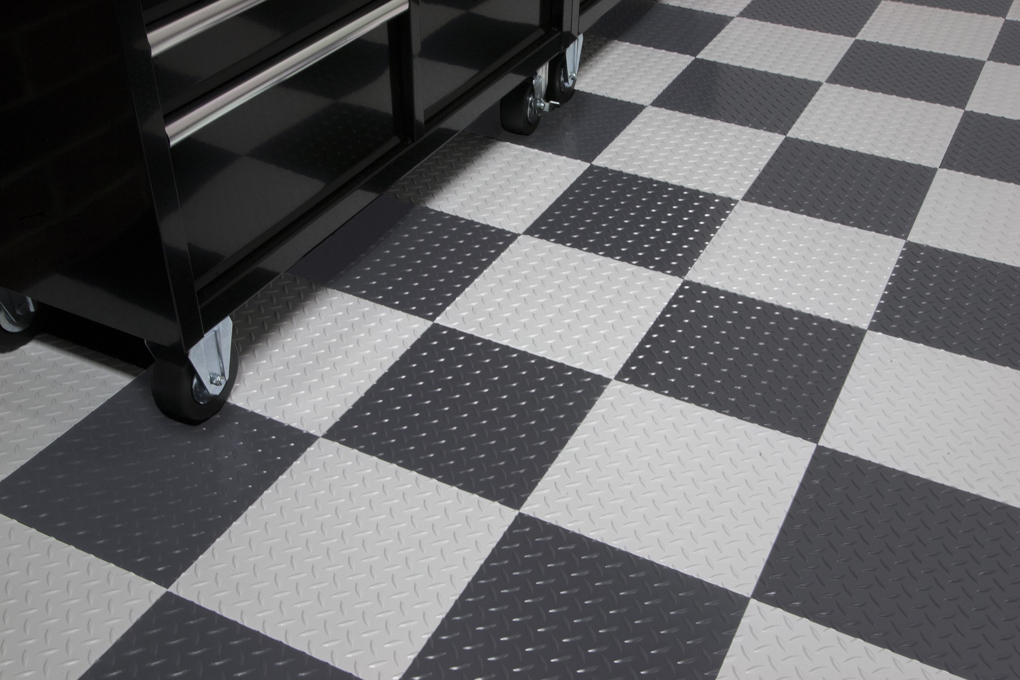 G-Floor 12" x 12" Diamond Tread RaceDay Peel and Stick Tile - Slate Grey 20-Pack