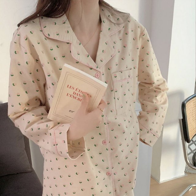 Pijama coreano con estampado de corazón para mujer, ropa de dormir de manga larga, conjunto femenino, traje de Rebeca, 2024