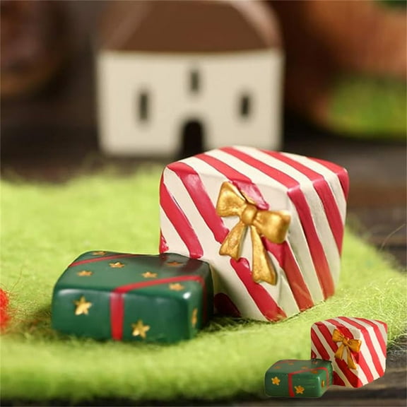 Mini Resin Wheelbarrow Christmas Village Decoration Garden Accessory