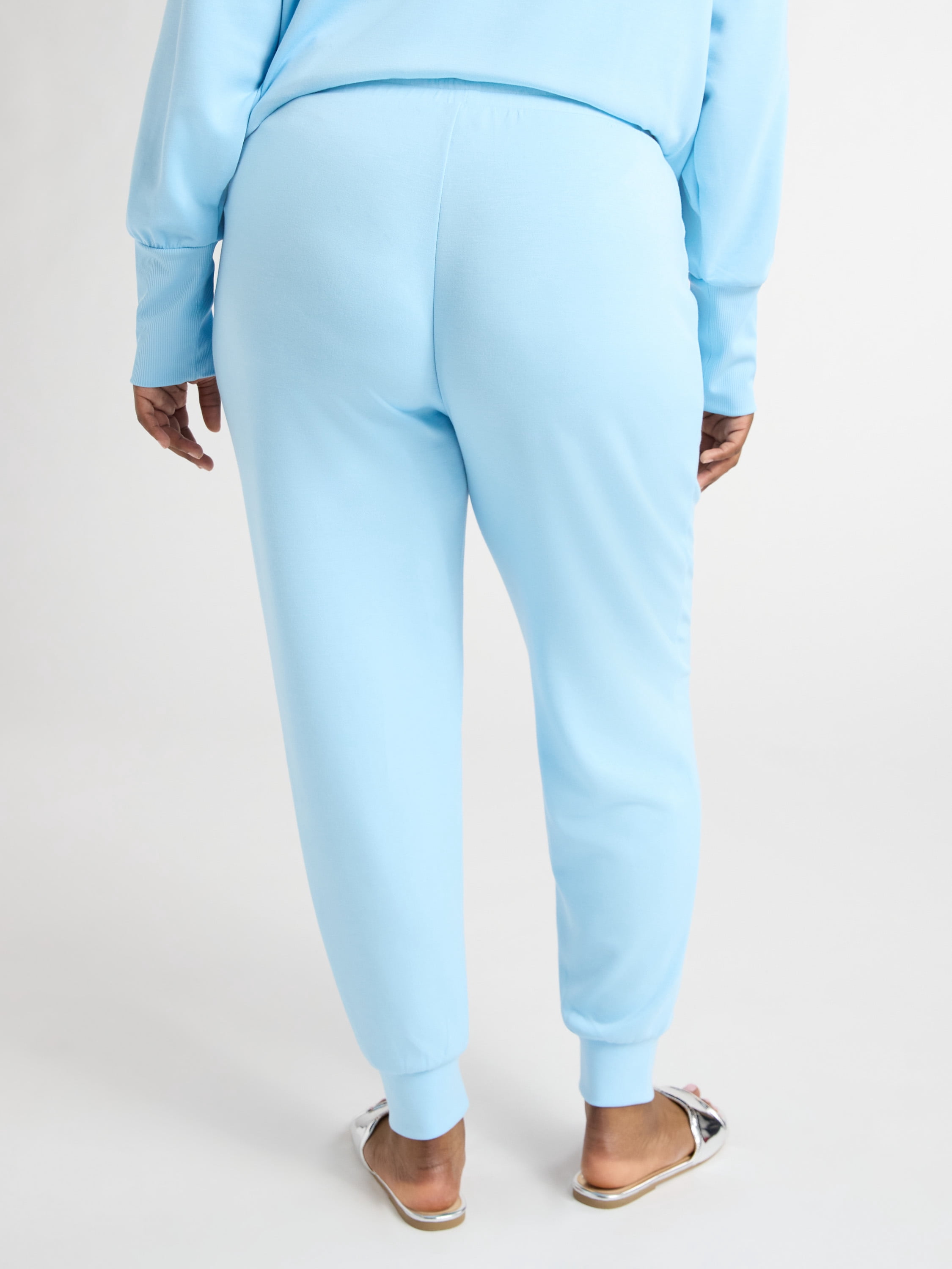 Scoop Women’s and Women’s Plus Ultimate  Scubaknit Joggers, Sizes XS-4X