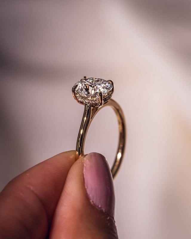 SOLITAIRE JEWELS 3.1CT Oval Cut Moissanite Diamond Hidden Halo Engagement Ring, Anniversary Ring For Women, 10k Yellow Gold Solitaire Ring