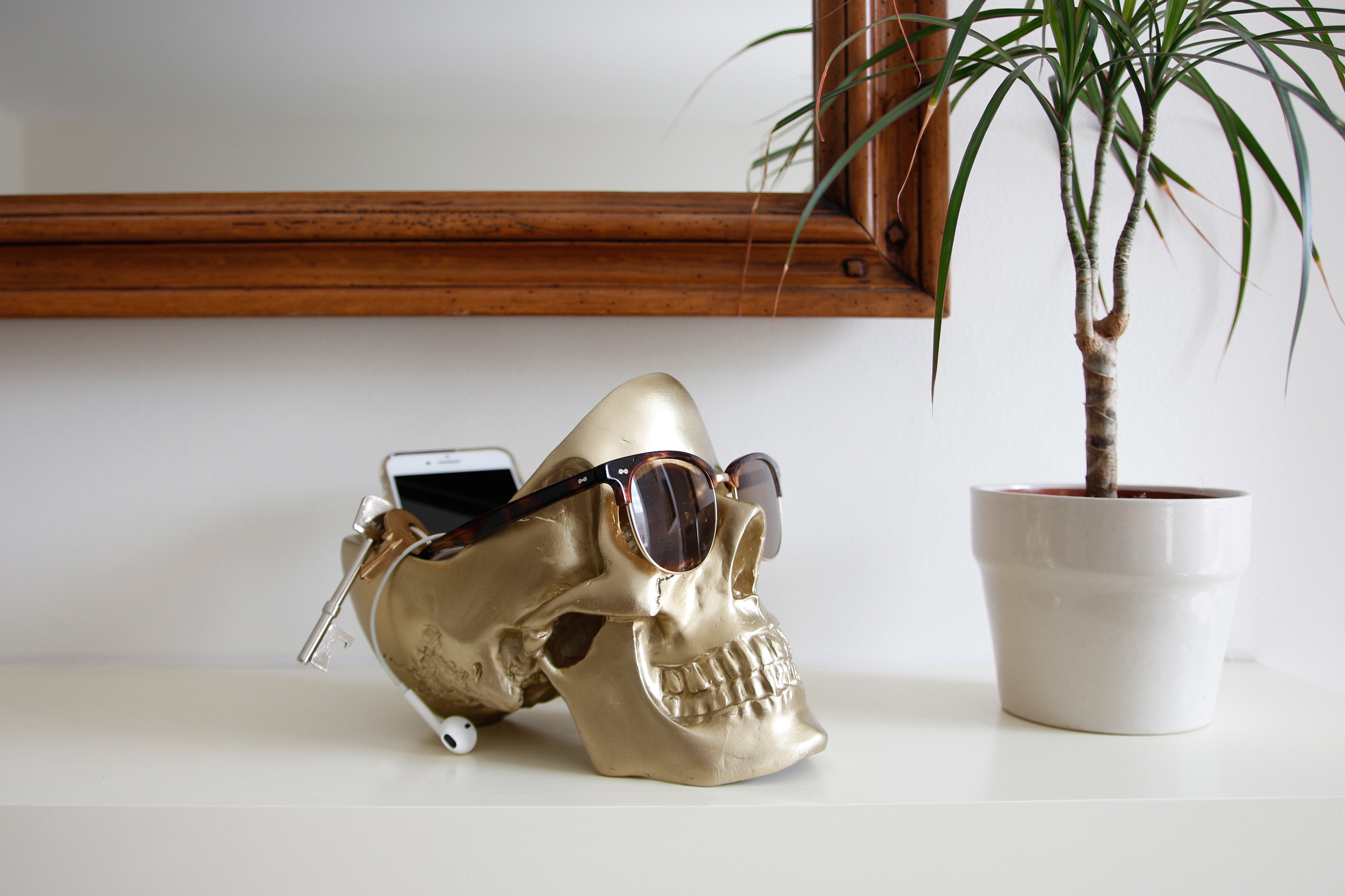 Suck UK | Skull Jewelry Organizer | Desk Tidy | Trinket Dish & Key Bowl | Gold