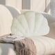 thumbnail image 1 of Almohada Decorativa de Concha, Cojín de Acento con Fibra de Peluche Suave, Almohada Rellena de Concha Marina, Beige y Blanco, 35x25x3cm para Sofá, Hogar, Oficina, 1 of 6