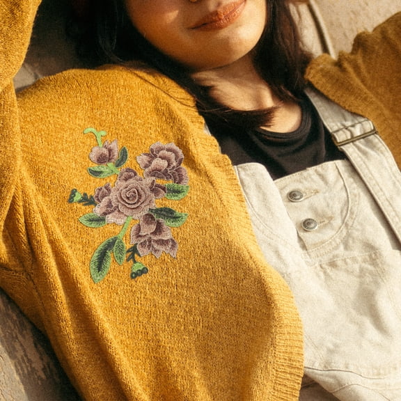 Homoyoyo Assorted Colorful Flower Embroidery Patches, Handmade Polyester Appliques for Clothing, Bags, Hats, and Accessories