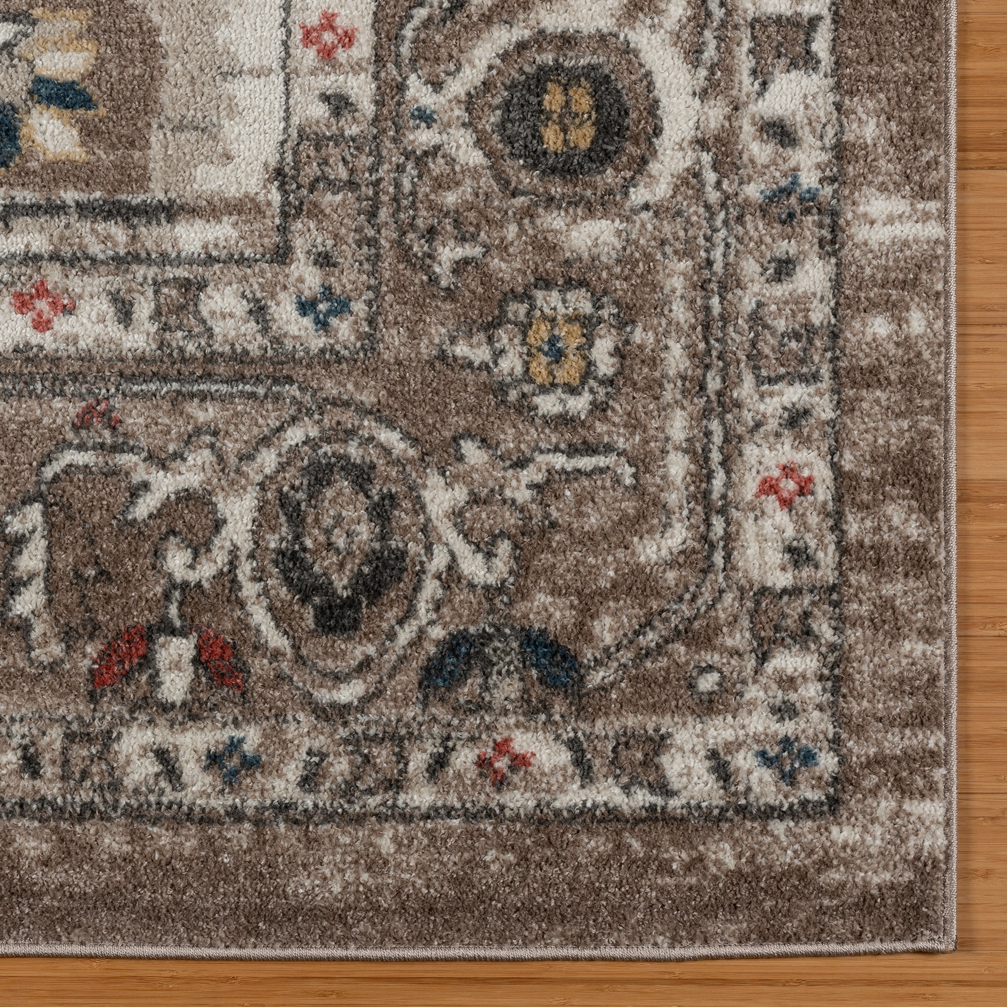 Gertmenian Heirloom Wynn Traditional Oriental Beige Indoor Area Rug, 5x7