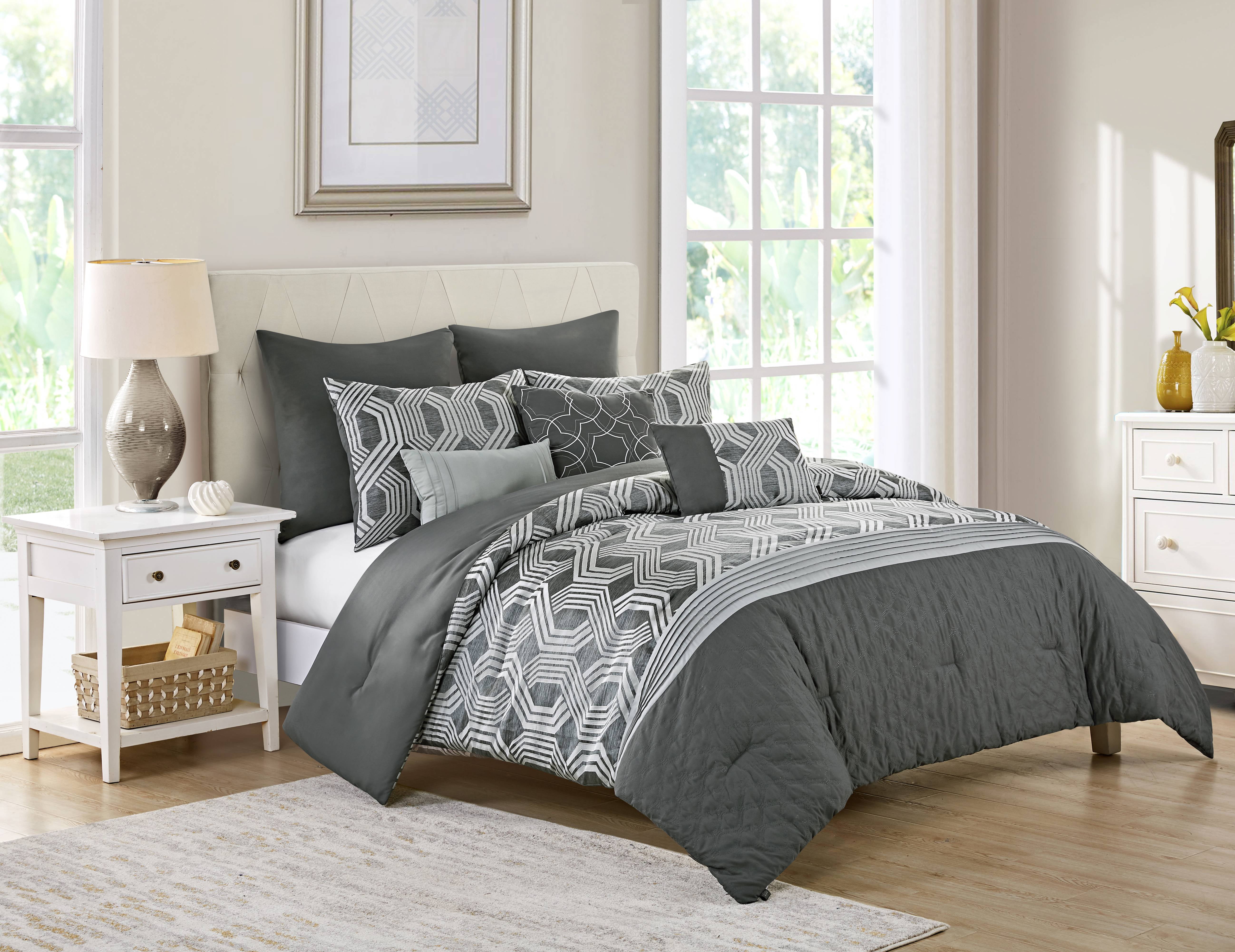 VCNY Home Charcoal/Grey Eli 8 Piece Bedding Comforter Set