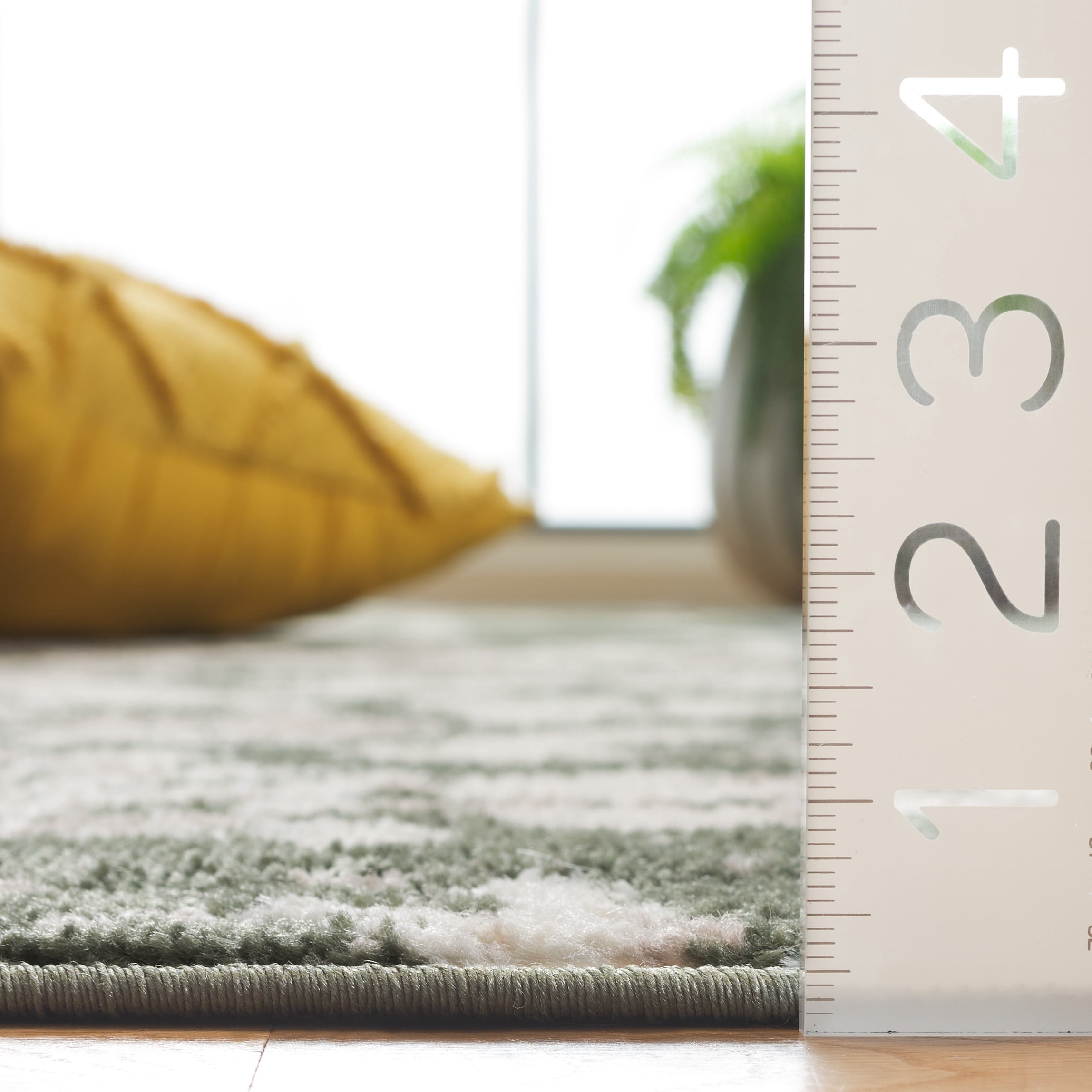 SAFAVIEH Adirondack Jermaine Abstract Area Rug, Dark Green/Ivory, 6' x 9'