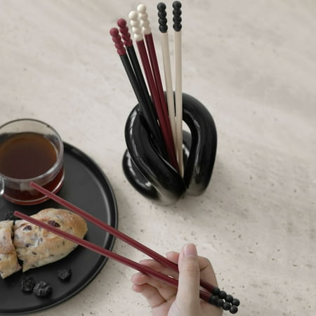 

Honrane 4Pcs Chinese Chopsticks Smooth Surface Food Grade Reused Comfortable Grip Sturdy Tableware Alloy Sugar-coated Haws Diner Chopsticks Dining Room Supply