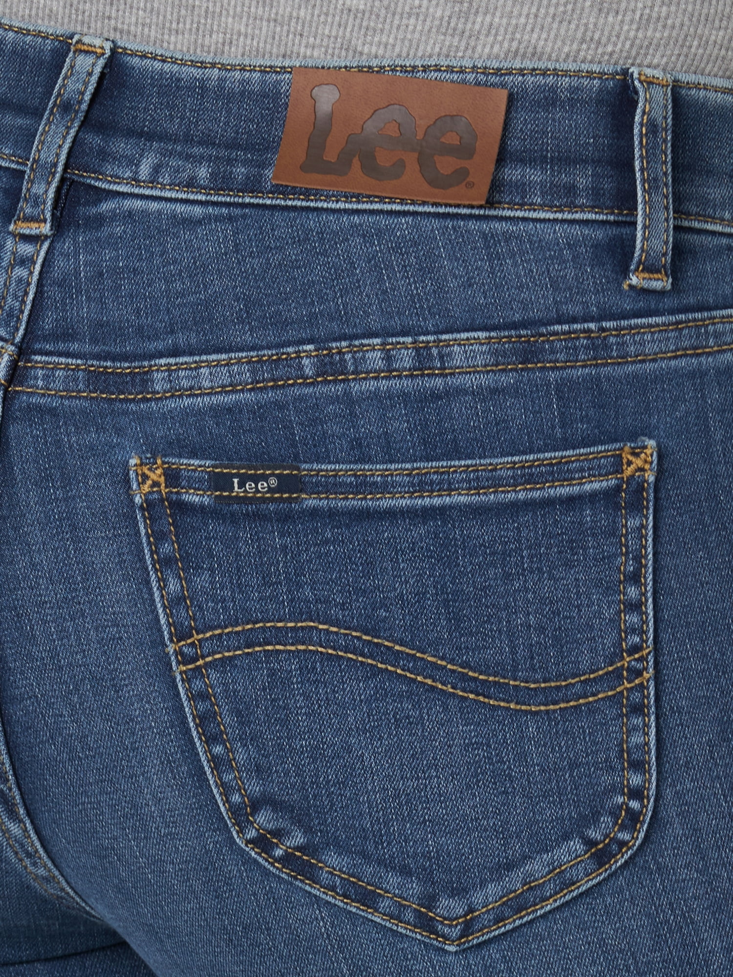 Lee® Women's Flex Motion Relaxed Fit Straight Leg Jean