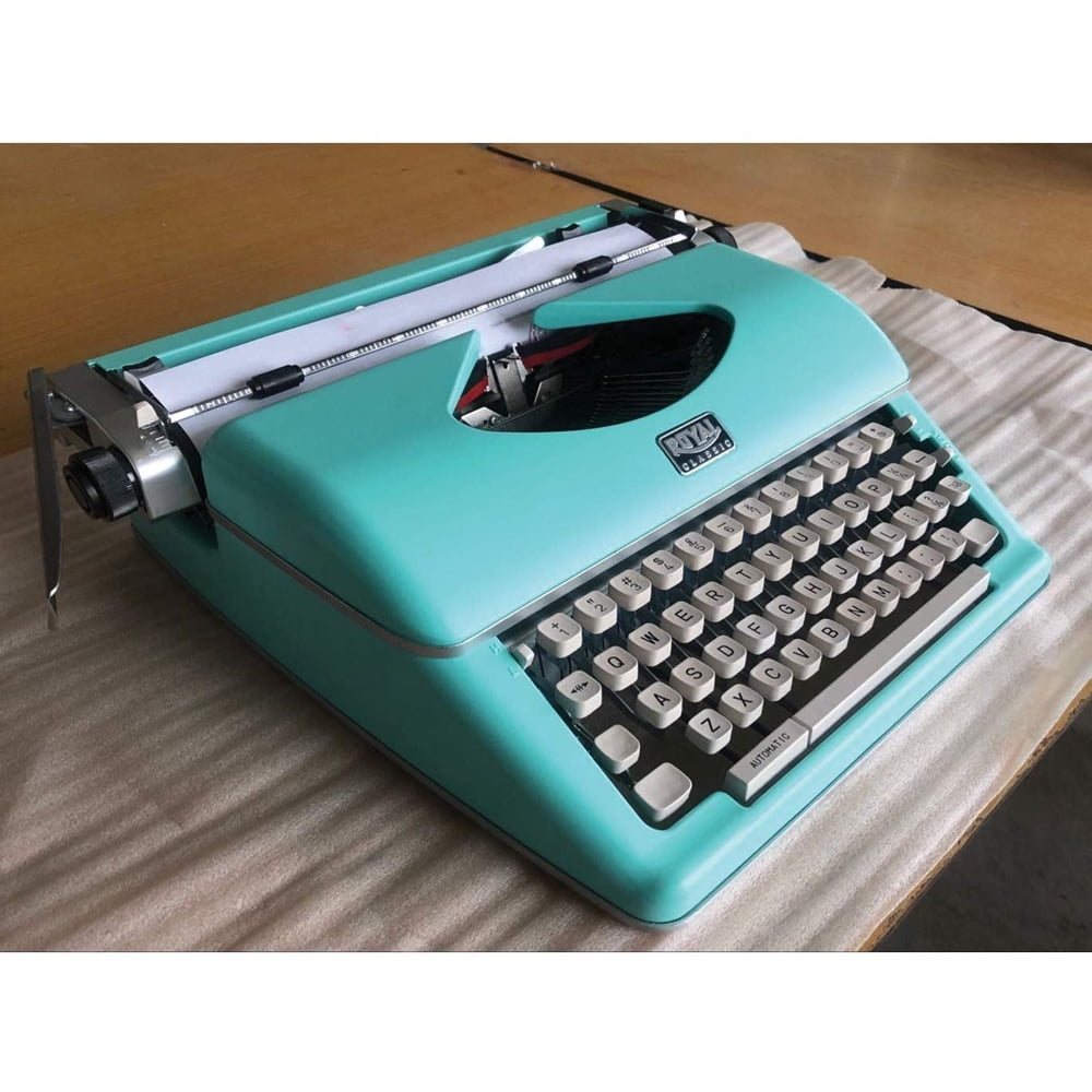 Royal Classic Manual Metal Typewriter Machine with Storage Case, Mint