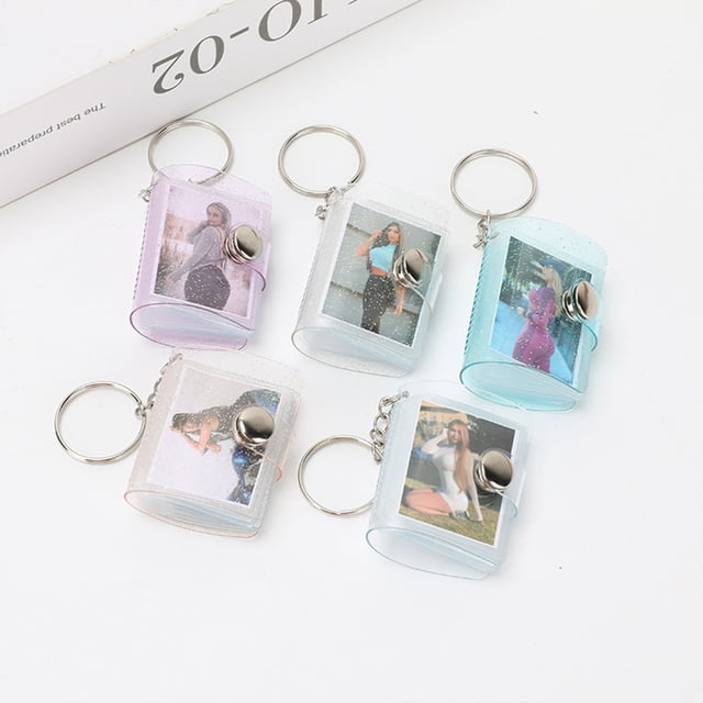 Vacemry 5Pcs Mini Photo Album 5-Pack, Inch Photo Storage Read Keychain Picture Card Holder Wedding Anniversary Birthday Valentine's Day Gift for Party Favors Home Office Travel Keepsake Decor