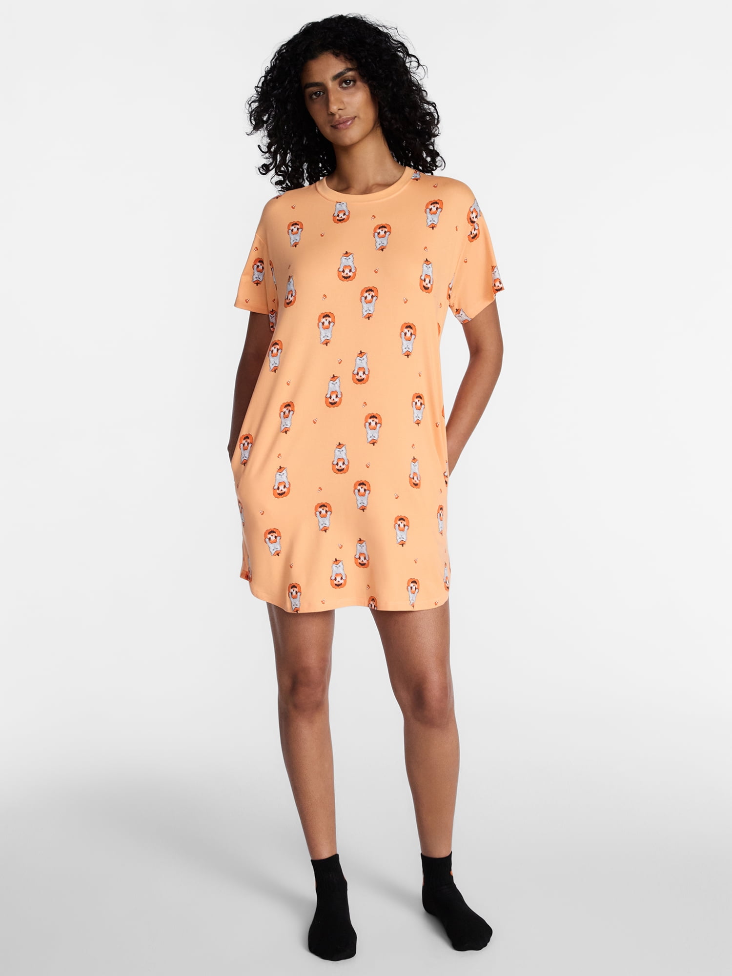 Halloween Women's Sleepshirt Top and Socks Set from Way to Celebrate, 2-Piece, Sizes XS-3X