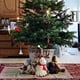 thumbnail image 4 of Figura de ciervo de peluche navideño para ventana | Decoración elegante para ambientes festivos | Reno de peluche suave para el hogar, la oficina y el dormitorio | Regalo navideño único | Decoración, 4 of 6