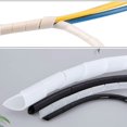 thumbnail image 5 of Envoltura De Cable En Espiral - 45 Pies 1/4 "" Organizador De Funda De Administración De Cables Para Cable De Computadora Cable De Alimentación Cable De Audio Y Video (1/4 Pulgada-45 Pies Negro), 5 of 5