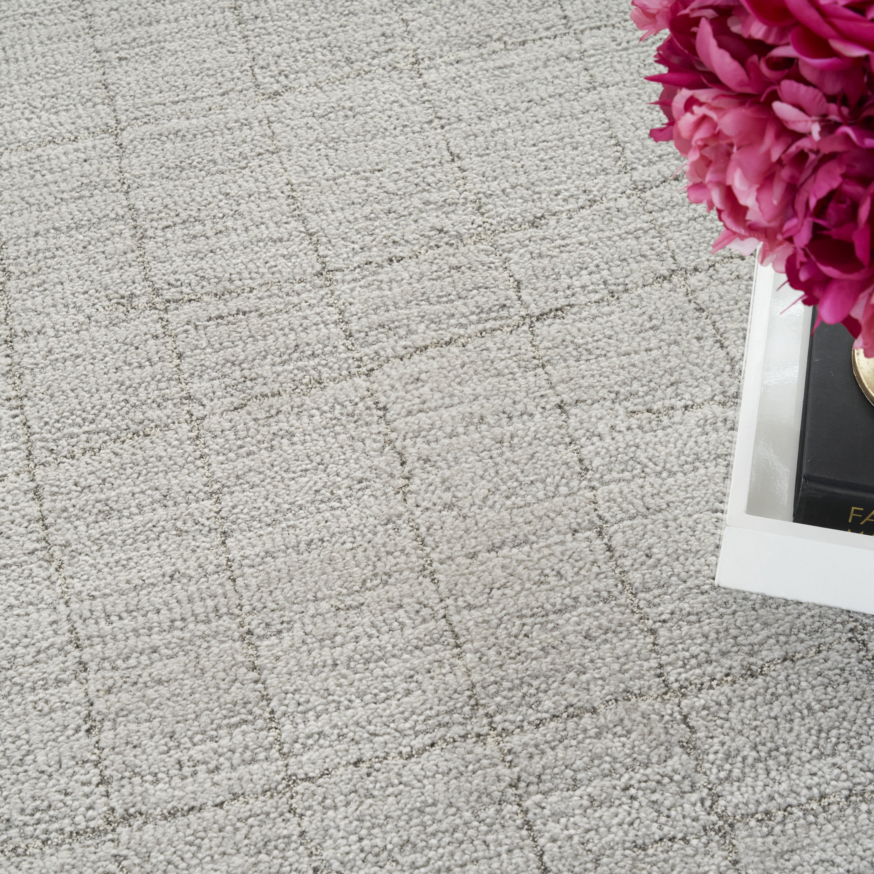 Nourison Andes Abstract Grey 7'10" x 9'10" Area Rug (8x10)