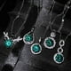 thumbnail image 2 of Collar de diamantes mosán azul y verde de Maldivas Colgante de corazón con cabeza de vaca "Un ciervo tiene tu vaca", 2 of 6