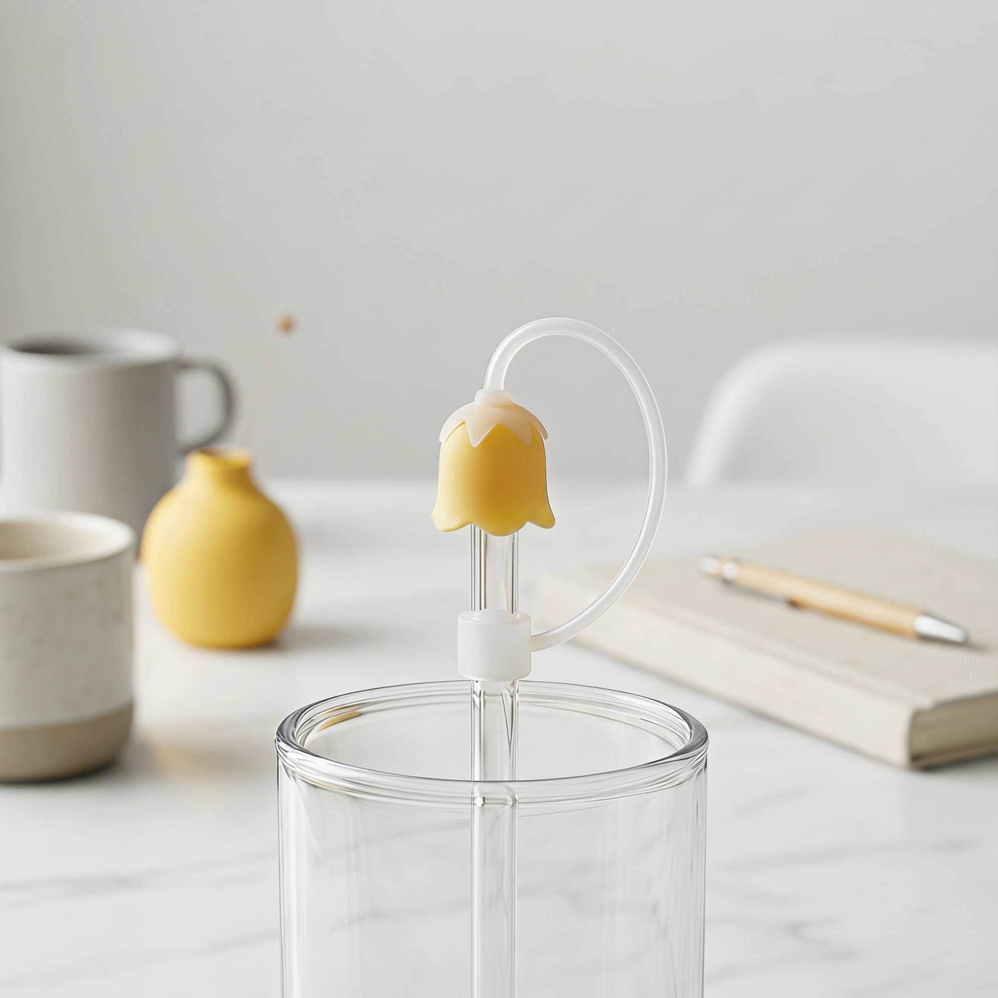 Unique Bargains 2Pcs Silicone Straw Caps Reusable Dust-Proof Toppers Light Yellow