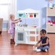 thumbnail image 2 of Cocina juguete Costway Equipo de cocina para niños con fregadero y accesorios 60 x 30 x 94 cm, 2 of 5