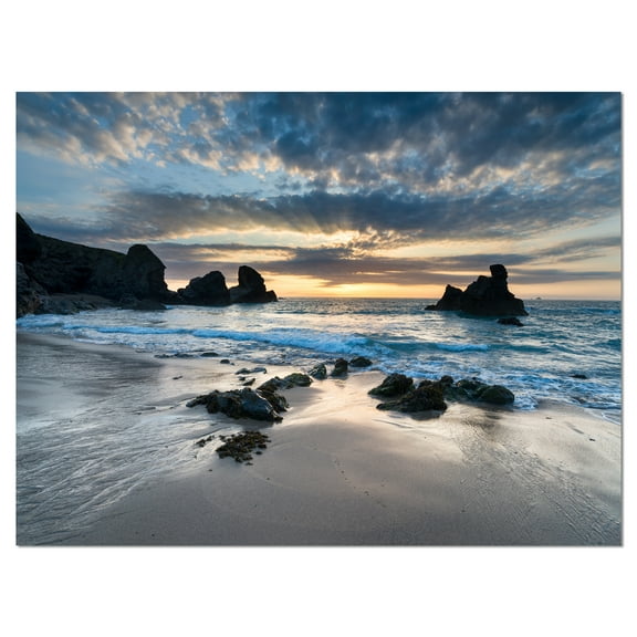 Designart 'Beautiful Porthcothan Bay ' Seashore Canvas Art Print
