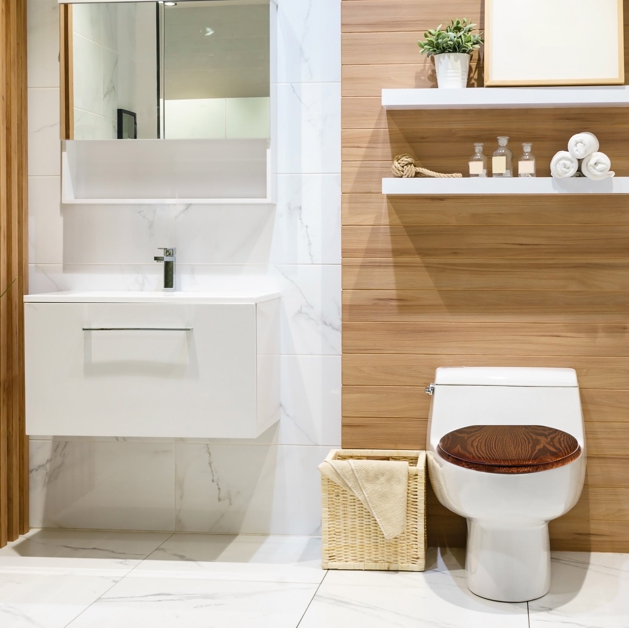 Design House Dalton Wooden Soft Close Toilet Seat