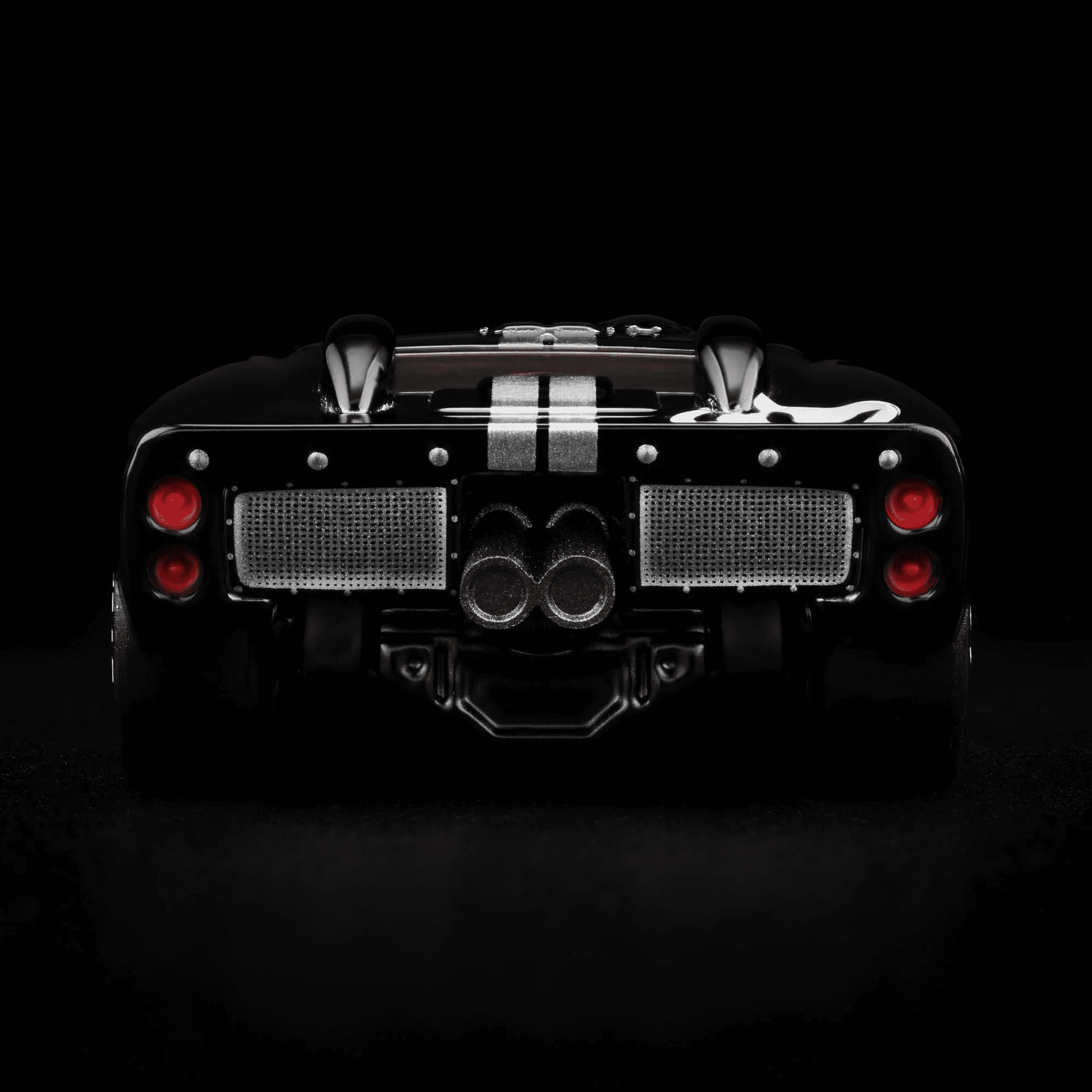 Hot Wheels RLC Ford GT40 Mk II – 1:64 Premium Die-Cast Car, Spectraflame True Black, Opening Rear Cowl, Real Riders Wheels, Collector Edition in Acrylic Case