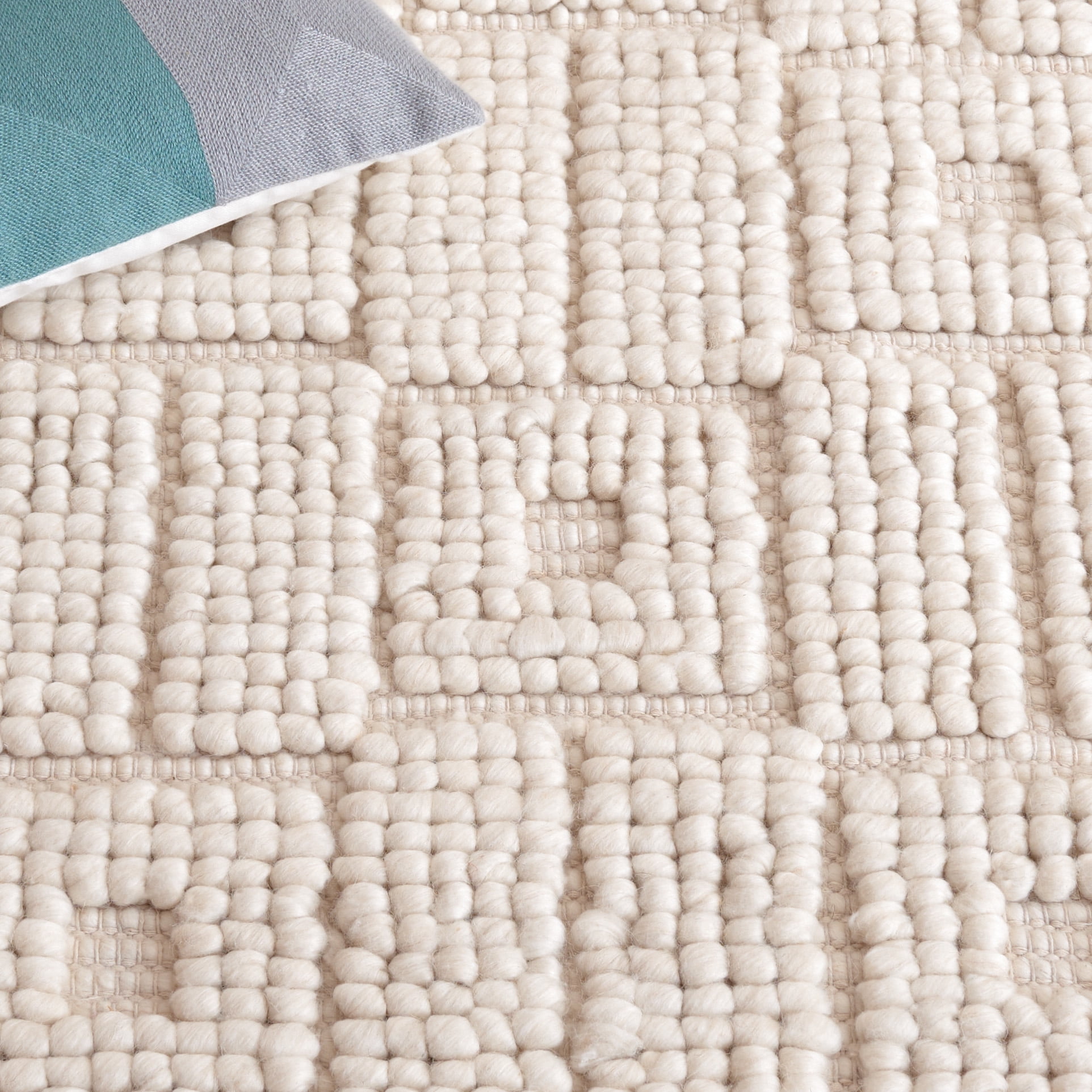 SAFAVIEH Natura Leslie Geometric Runner Rug, Ivory, 2'3" x 8'