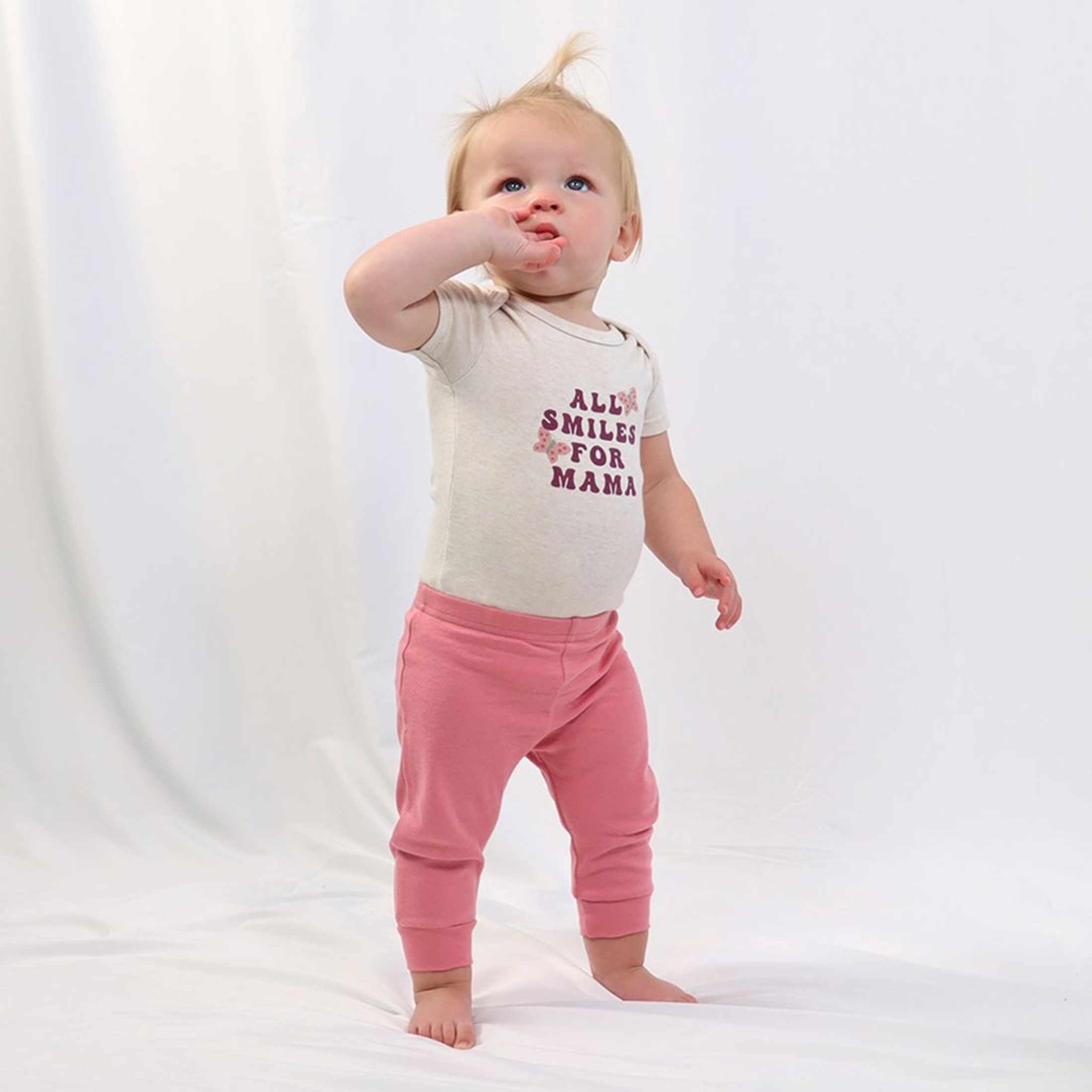 The Peanutshell 7-Pack Baby Girl Rainbow Safari Bodysuits photo 4
