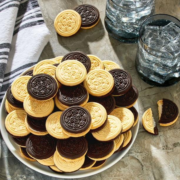 Great Value Duplex Sandwich Crème Cookies 25 oz Family Size