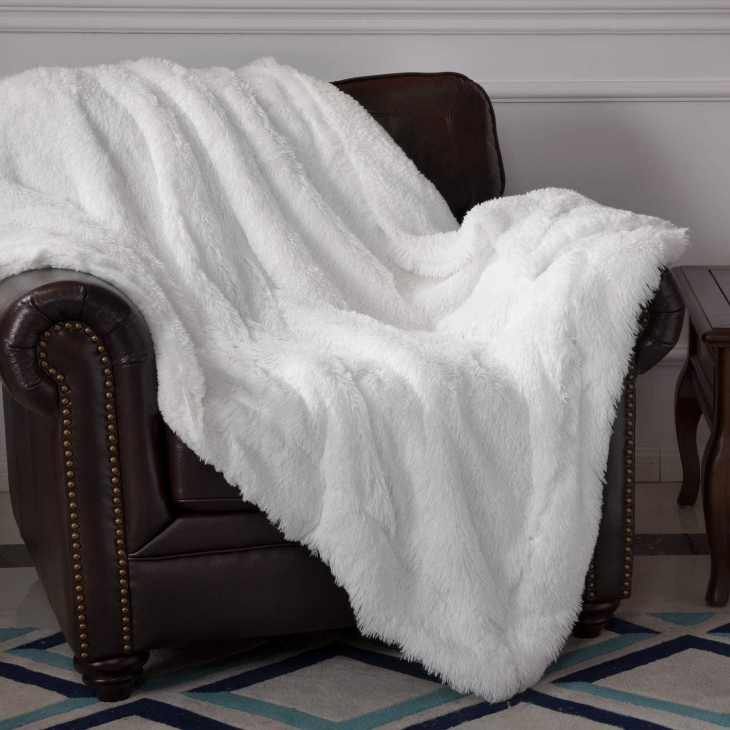 Cozy Fuzzy 49 x 59 Inches Reversible Microfiber Blanket for Bed Sofa Couch Warm Shaggy Patrick's Day Lucky Shamrocks Elf Blackboard Sherpa Fleece Blanket Ultra Soft Throw Blanket Happy St 