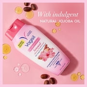 Vagisil Feminine Wash for Intimate Area Hygiene, Scentsitive Scents, pH Balanced and Gynecologist Tested, Alluring Sandalwood, 12 fl oz