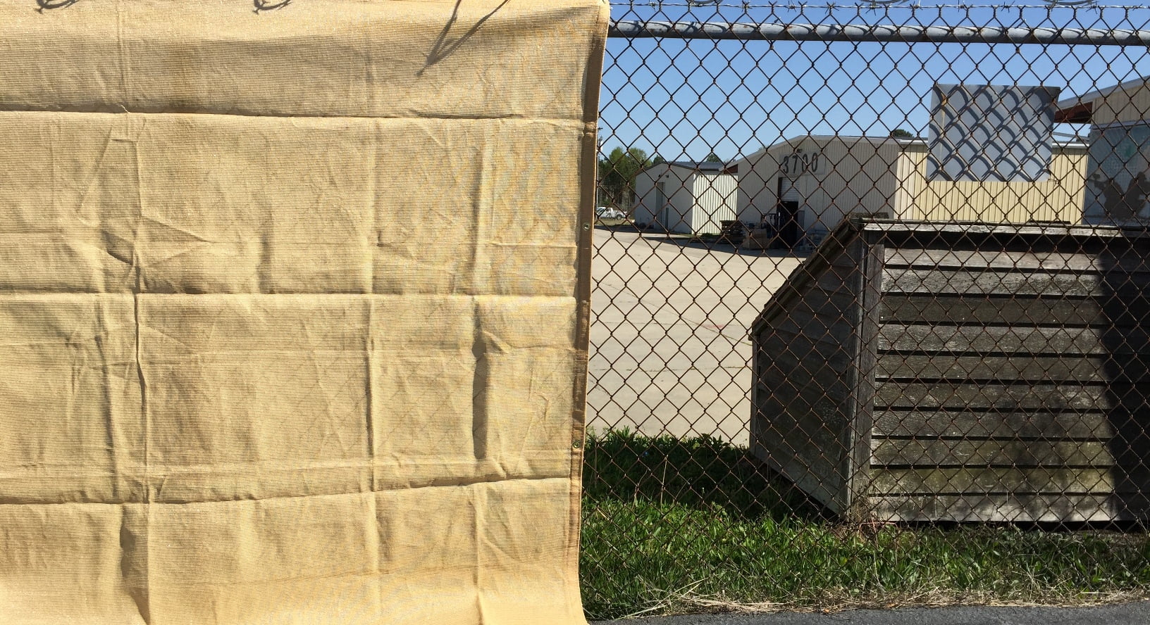 Xtarps - 14フィート x 18フィート - 7オンス プレミアム 90% シェードクロス シェード セイル サンシェード (グリーン) 並行輸入品