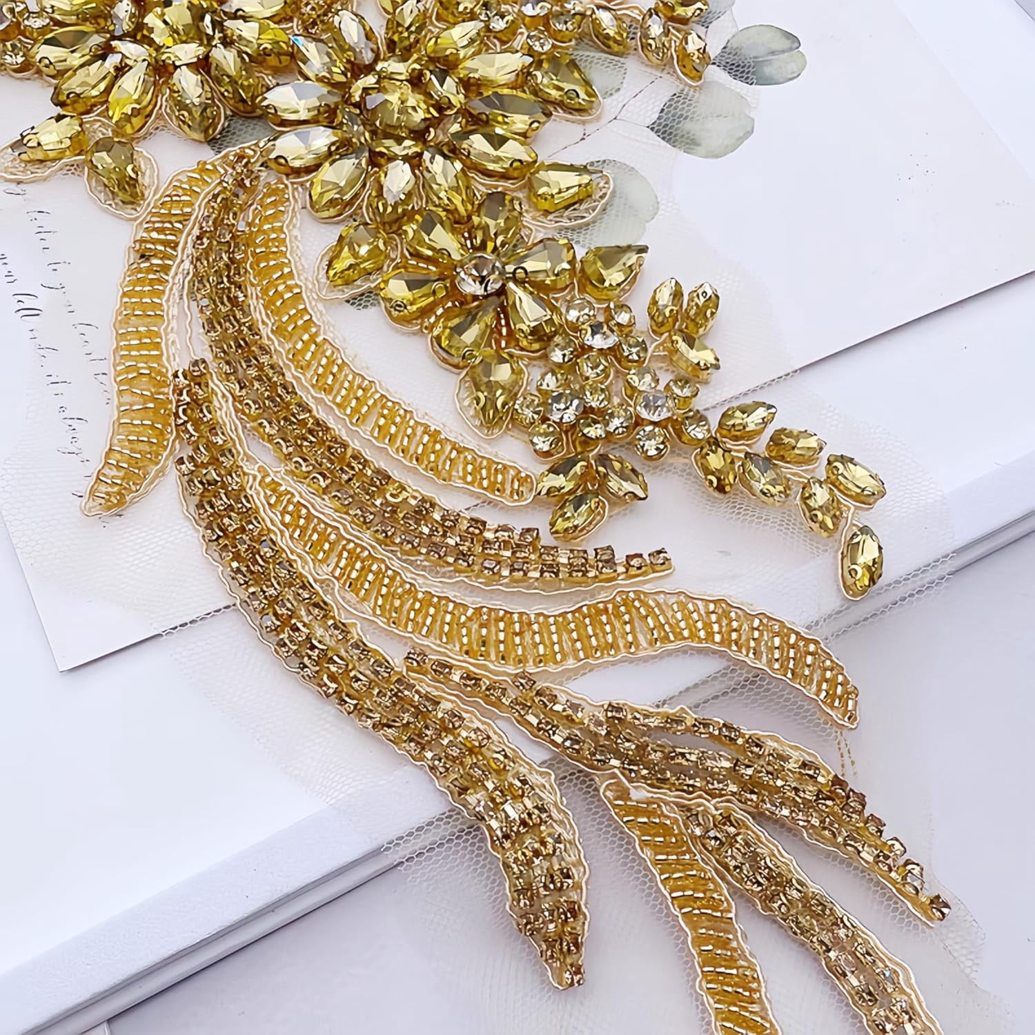 Rhinestones Beaded Appliques Embellishments: Rhinestone Applique, Retro Embroidered Lace Pure Handmade Shining Rhinestones Appliques for Dresses Wedding Dress DIY Accessories, Gold Applique (Gold)