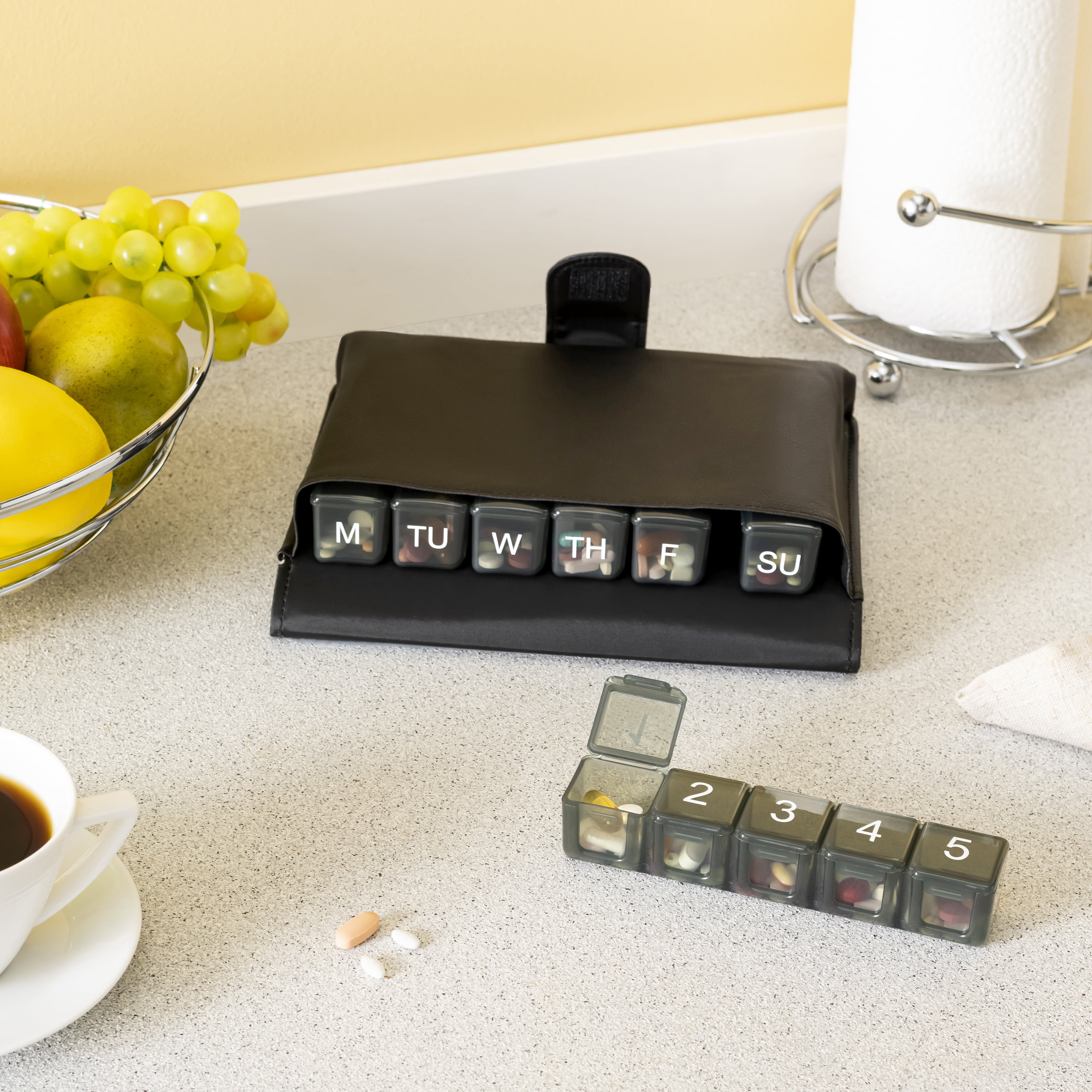 e-Pill 5 Times a Day x 7 Day Large Weekly Pill Organizer - with Discreet Case