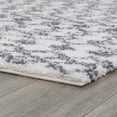 Transitional 5x7 Area Rug Shag Thick (5'3'' x 7'3'') Geometric White