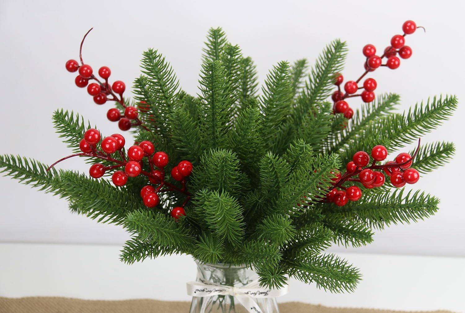 Lyrow 100 Pcs Artificial Pine Branches Green Pine Needles Fake Greenery  Christmas Picks Floral Christmas Wreath Decorations Holly Red Berry Stems  for Winter Holiday DIY Garland Home Garden Decor - Yahoo Shopping