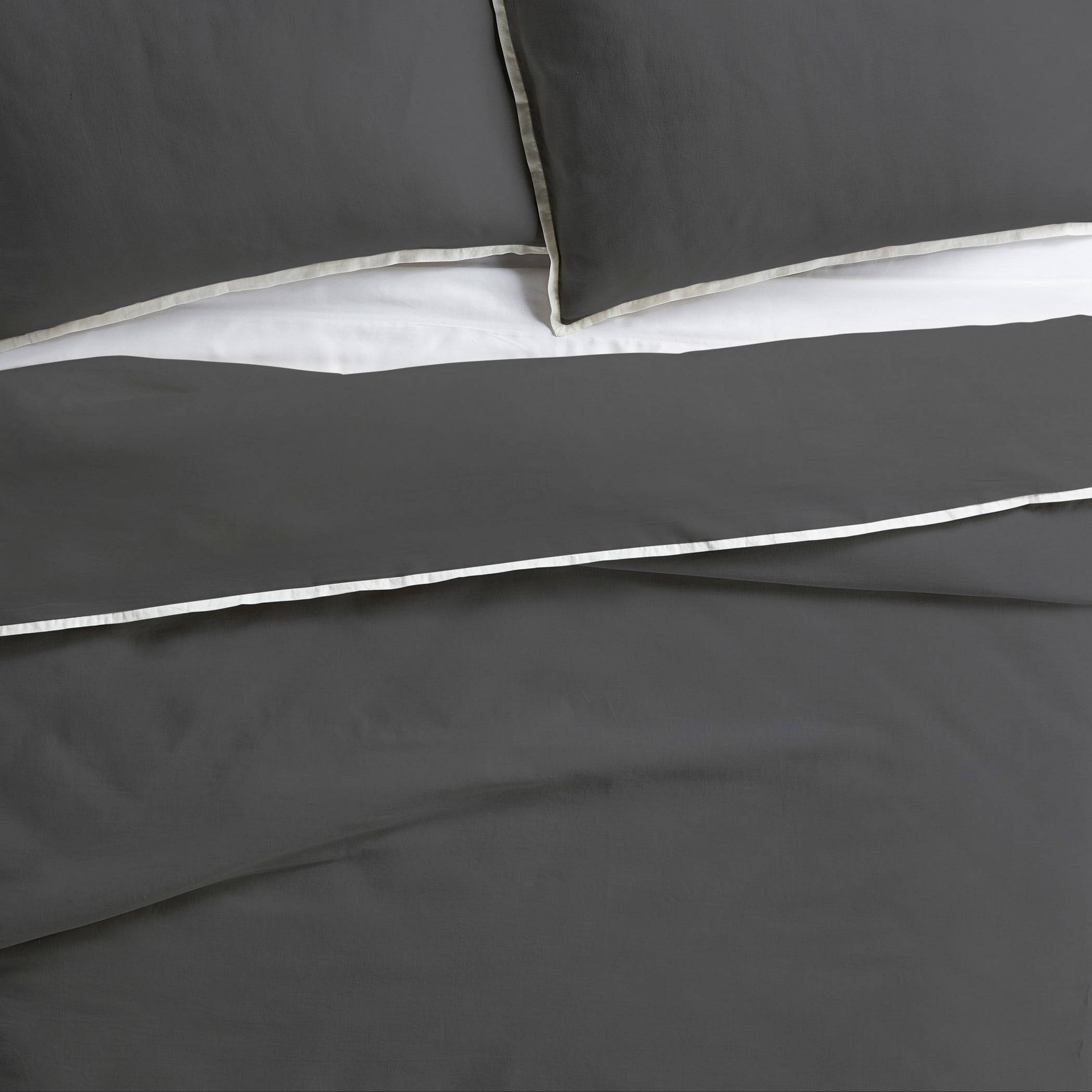 Better Homes & Gardens Solid Color Contrast Border Linen Flange Soot Gray Full/Queen 3-Piece Duvet Cover Set