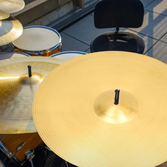 Luxshiny Practice Jazz Drum Crash Cymbal Yellow Metal for Drum Set Excellent Workmanship