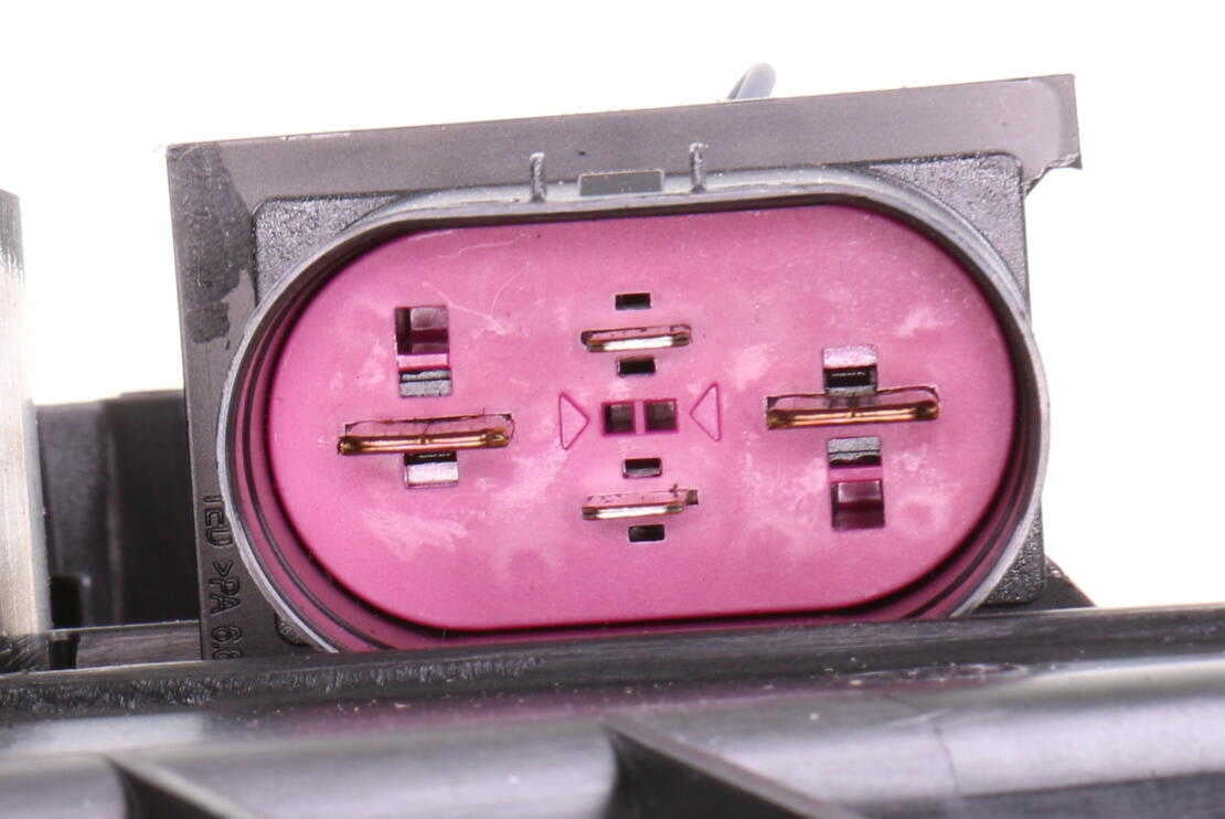 VEMO V15-01-1869 Fan, engine cooling