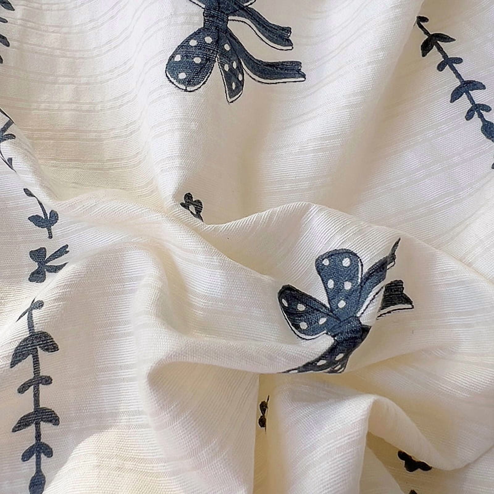 JOLUSERE 2 Pieces Reversible Duvet Cover Twin Set White with Black Bows Flowers