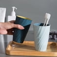thumbnail image 4 of Taza de baño para enjuague Dental, suave y fácil de agarrar, organizador de cepillos de dientes para adolescentes y niños, 4 of 5