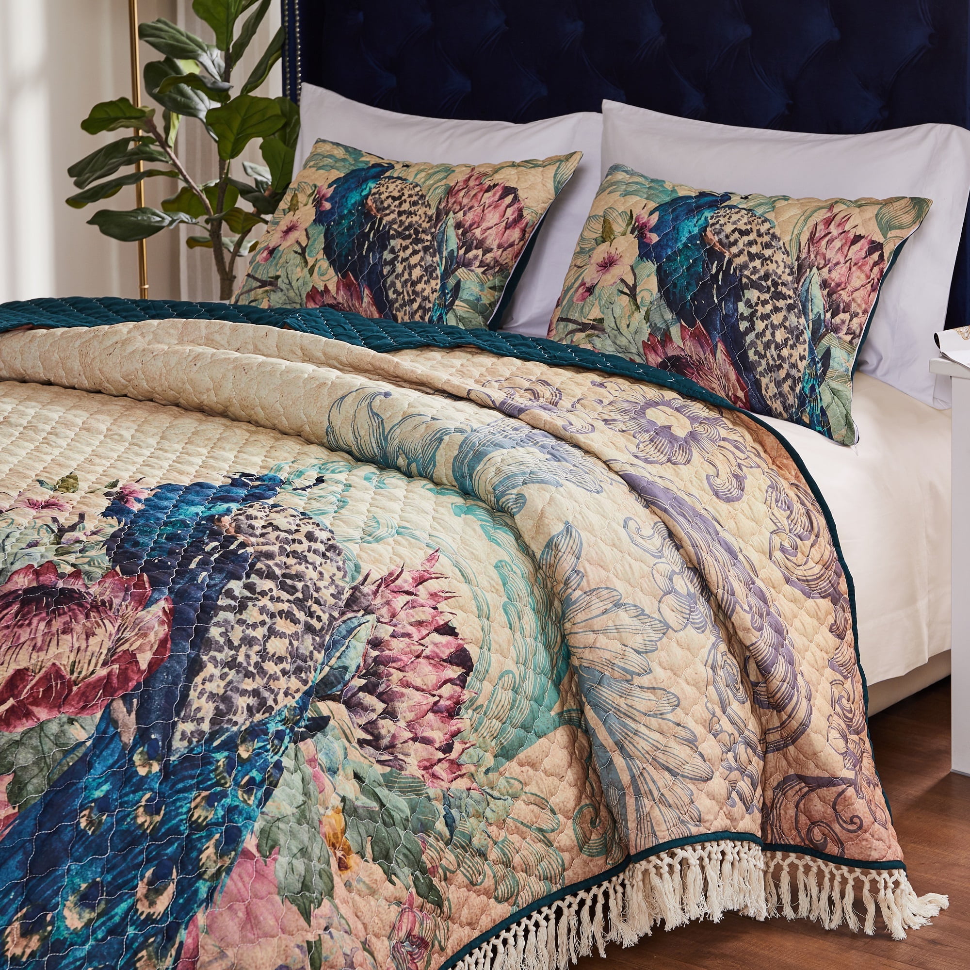 Barefoot Bungalow Boho Peacock Eden Lightweight Quilt Set, For Teens and Adults, 3-Piece King/Cal King