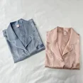 thumbnail image 3 of Conjunto de pijama de manga larga de seda helada para mujer, ropa de casa fina de verano con diseño de corazón Popular, novedad de 2023, 3 of 4