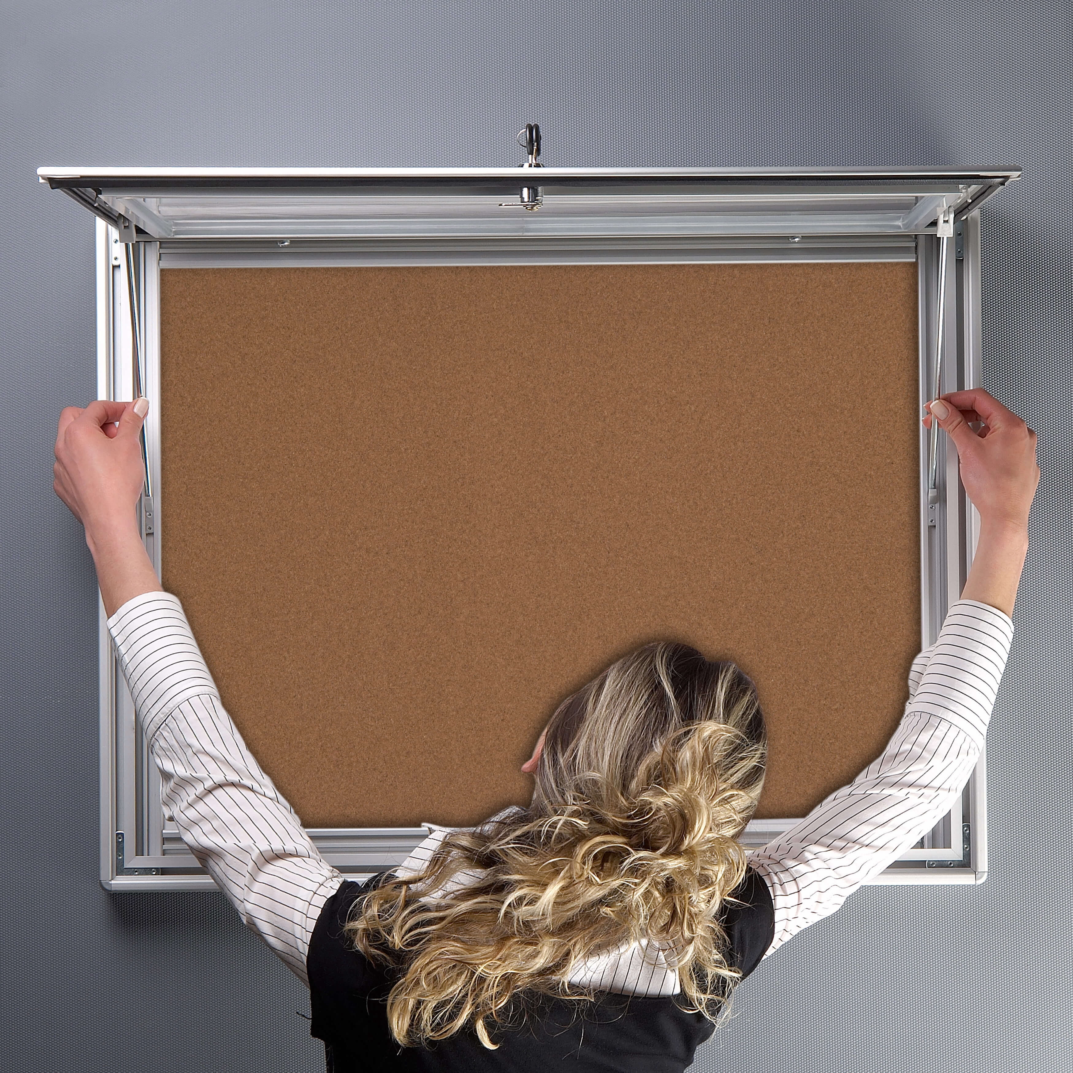 M&T Displays Weatherproof Aluminum Enclosed Cork Bulletin Board 32x42 Silver, 9x(8.5x11) Noticeboard