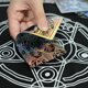 thumbnail image 3 of Tarjeta de tarot colorida con láser de lámina dorada, estampado en caliente, impresión en color, plástico, juego de mesa impermeable, juego de cartas de felicitación al por mayor, 3 of 5