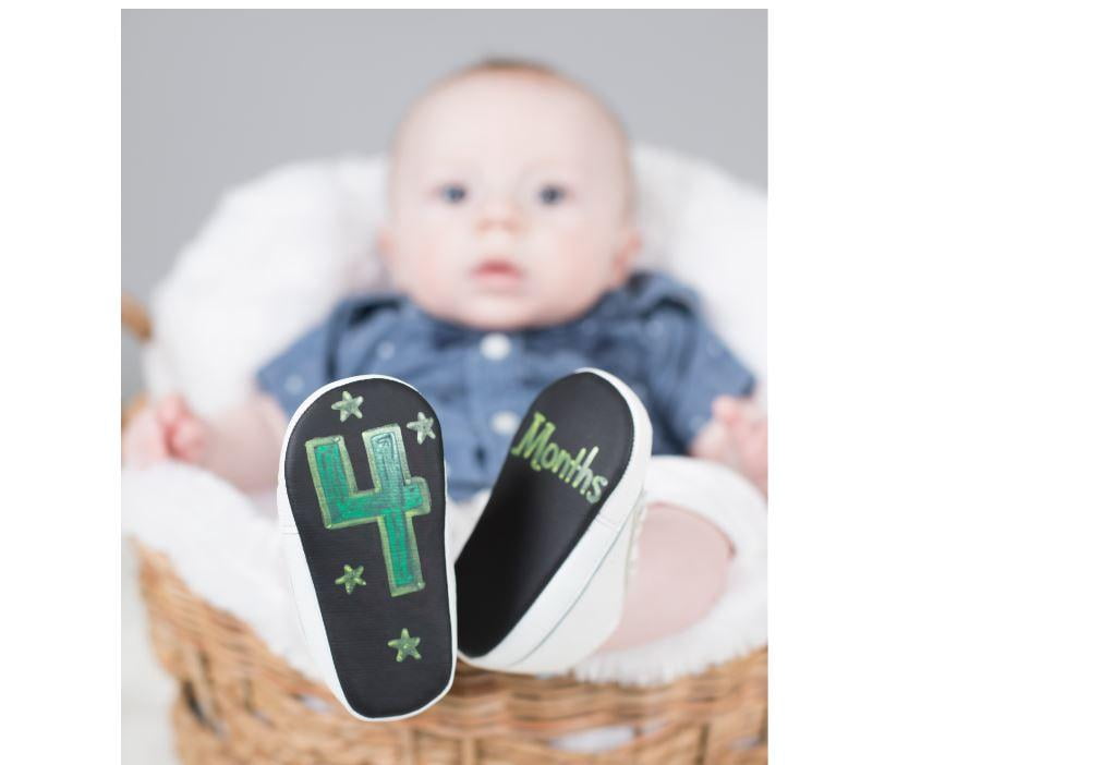Baby Says Chalkboard Shoes for Infants - Unisex White Moccasins - 0-3 Months